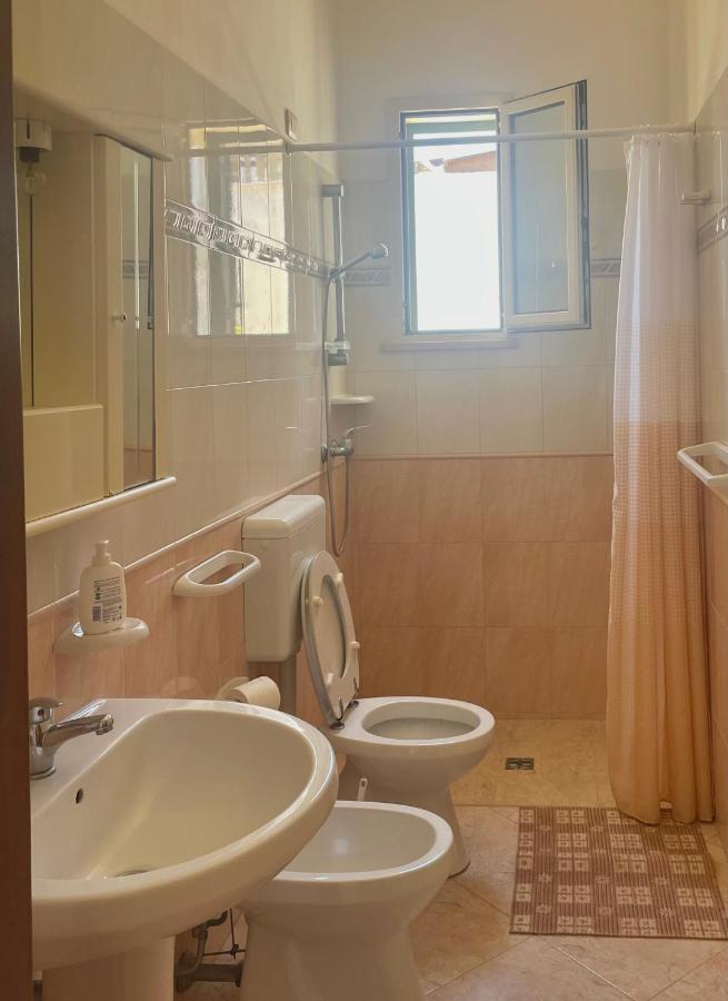 La Rondine Bed And Breakfast Уджано ла Киеза Екстериор снимка