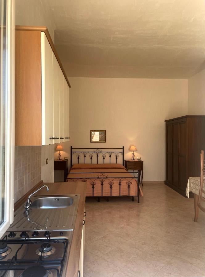 La Rondine Bed And Breakfast Уджано ла Киеза Екстериор снимка